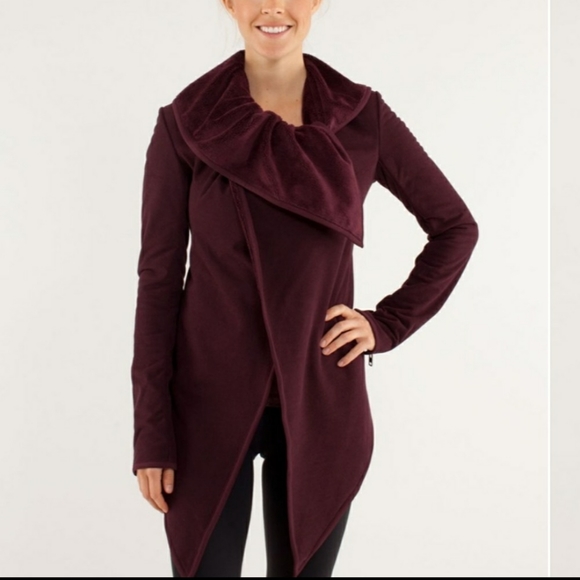 Lululemon fur lined wrap - Picture 2 of 16